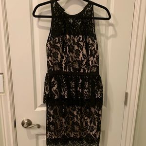Milly of New York above knee lace dress like new